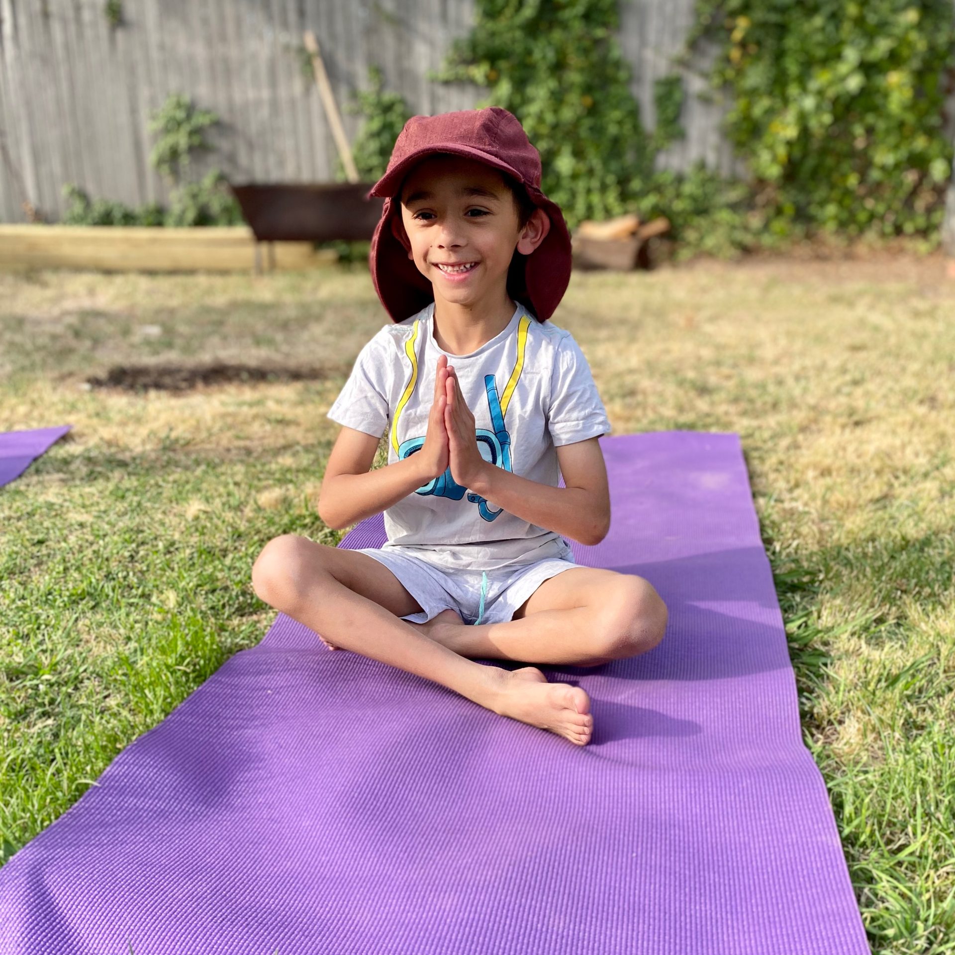 Shine Om teaches Kids Yoga and mindfulness classes in Canberra. Visit shineom.com.au to find a kids yoga or family yoga event near you.